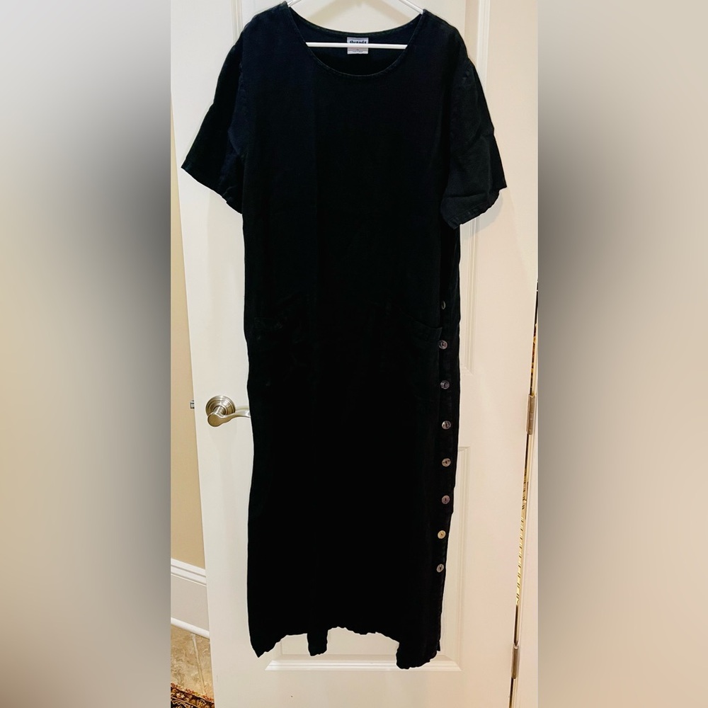 Elegant Black Maxi Dress